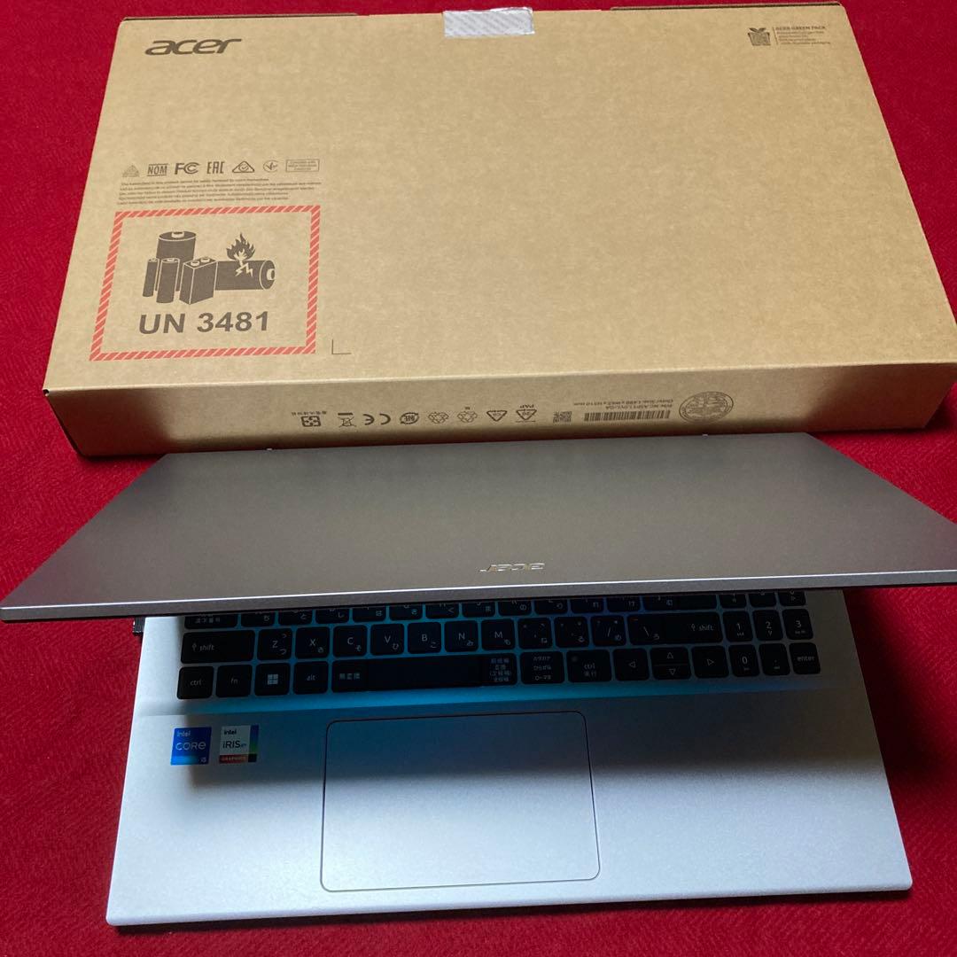 acer 2024年製 i5 1235U 256GB 8GB ノートパソコン