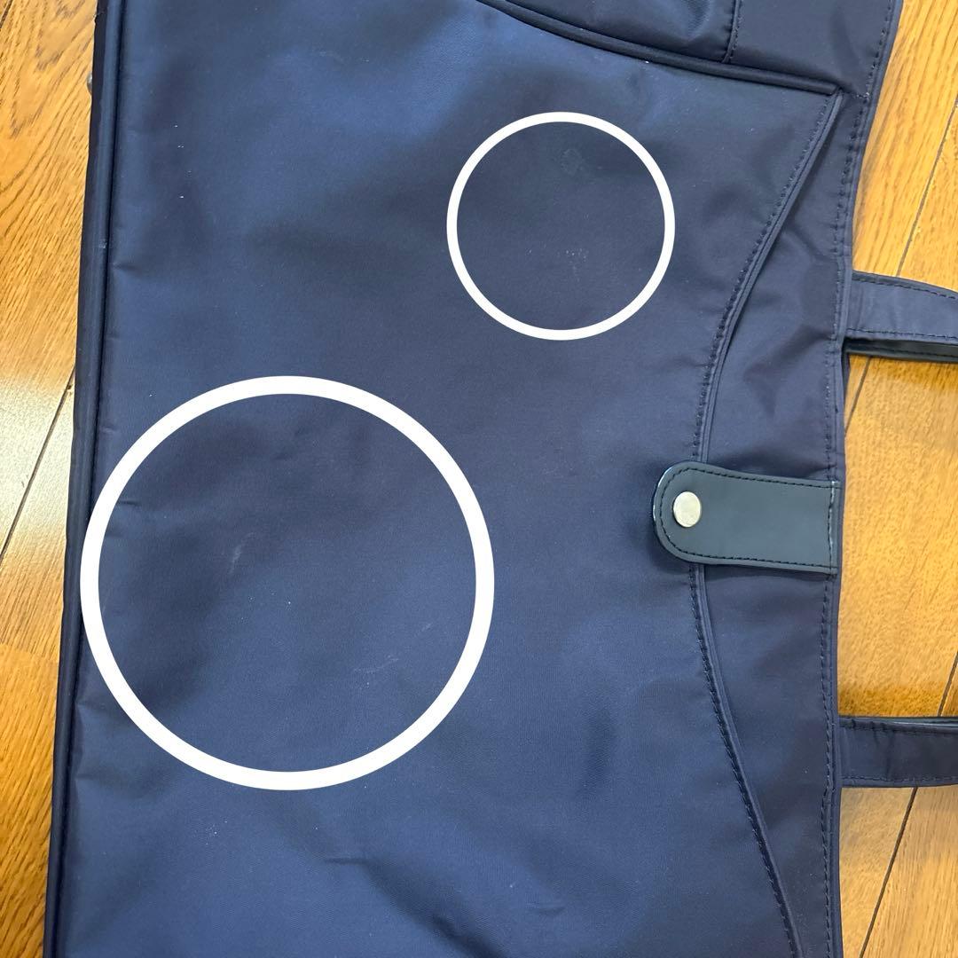 familiarネイビーナイロン2wayショルダーバッグ 赤いリンゴチャーム付き