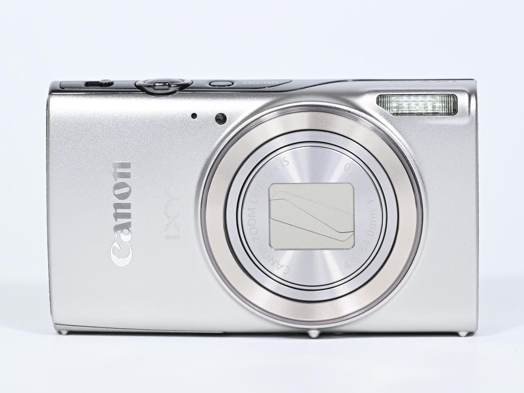 【美品】 キヤノン　Canon IXY 650 シルバー