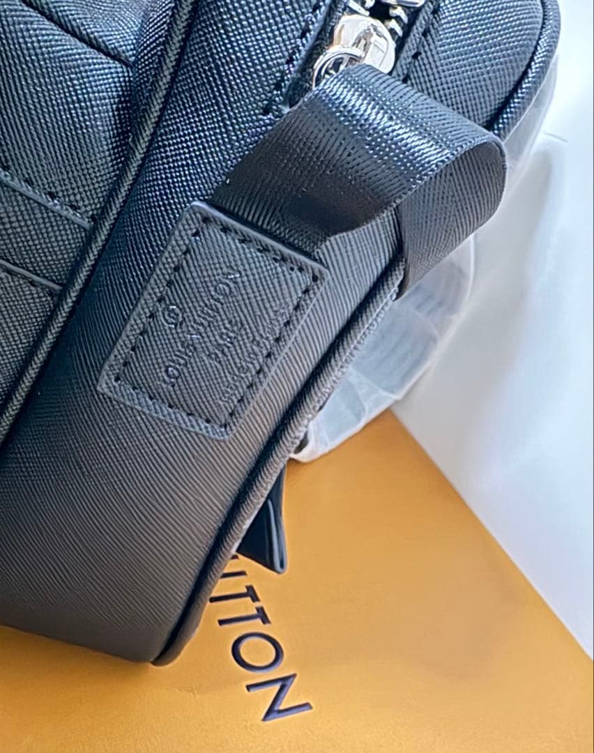 アウトドアメッセンジャーPM M30223 ショルダーバッグ