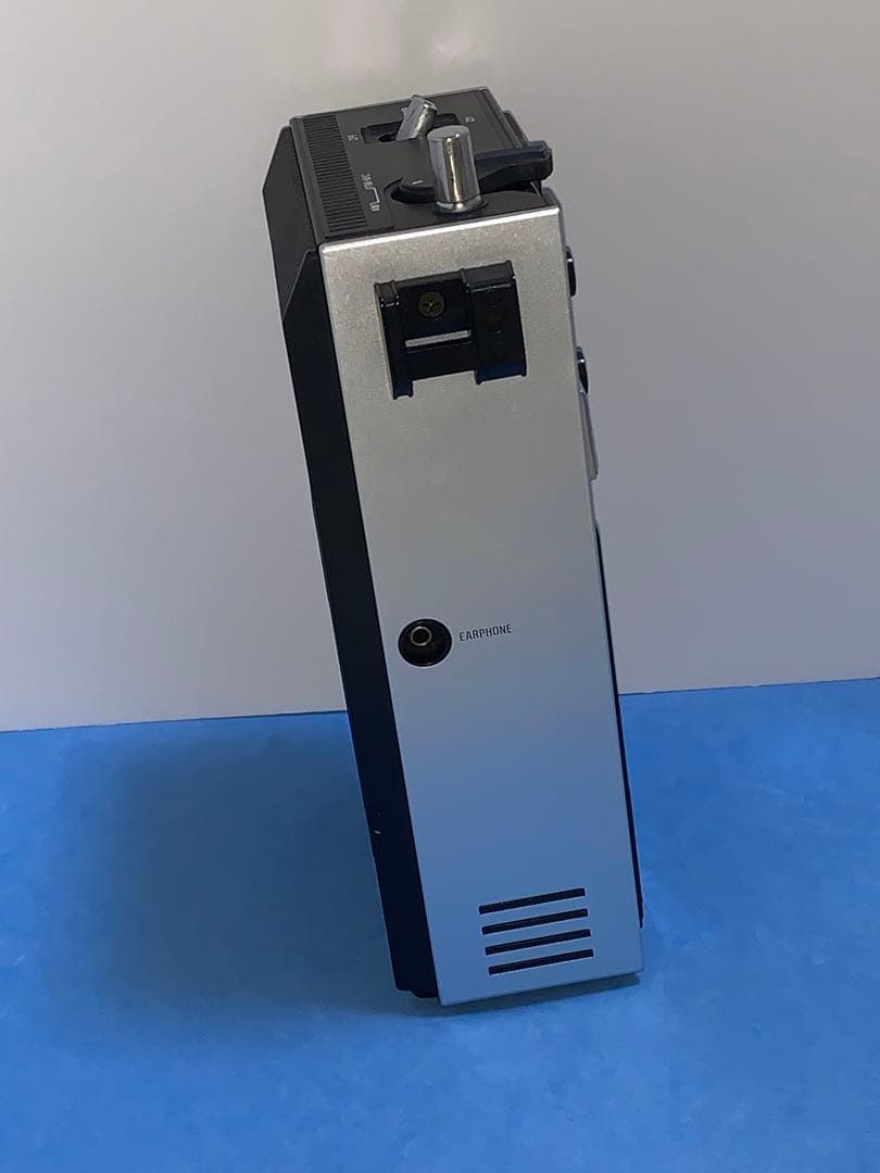 SHARP シャープ FX-208J Z-1000 FM/AMラジオ 動作美品