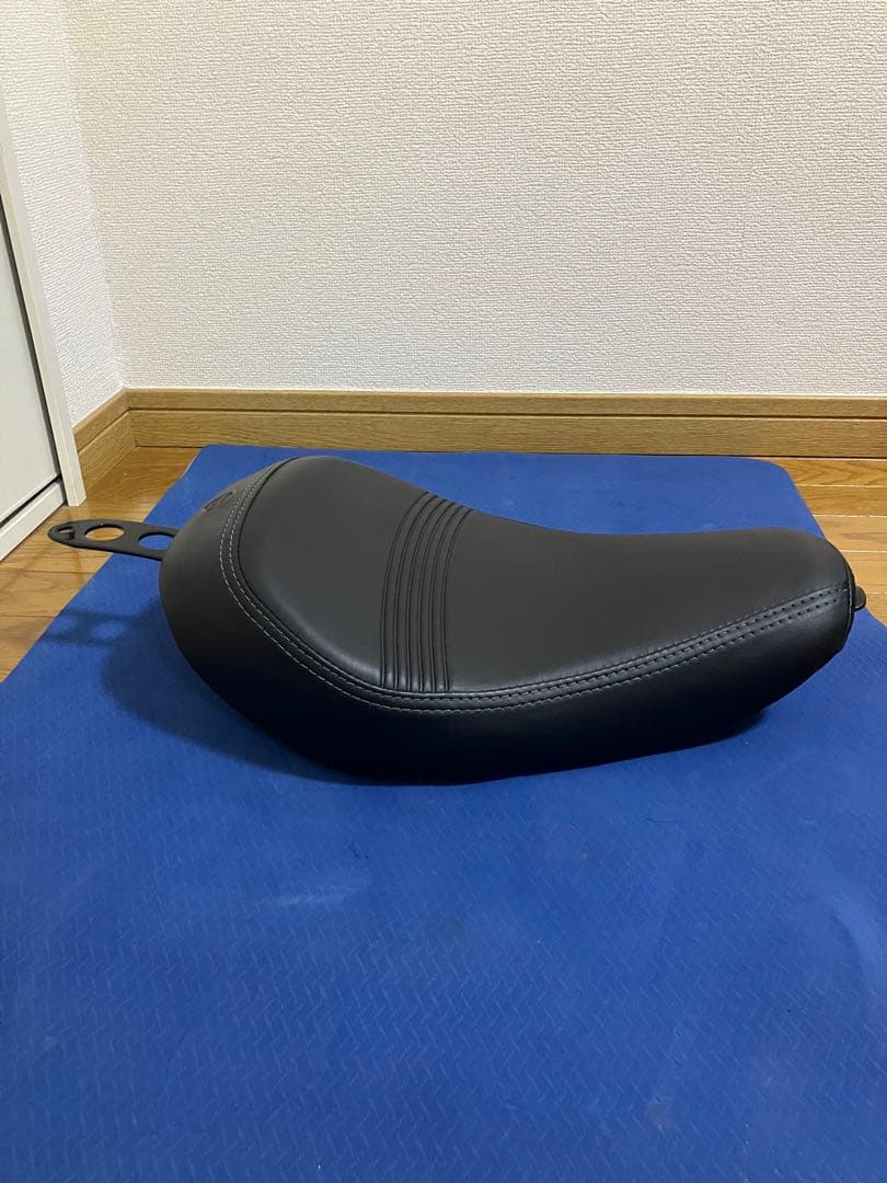 ハーレー　XL スポーツスター　純正シート　ソロシート　美品