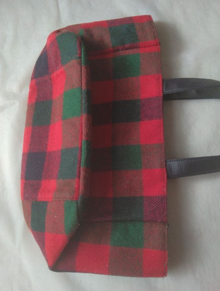 ファミリア　店舗限定 トートバッグ　ファミリアショー