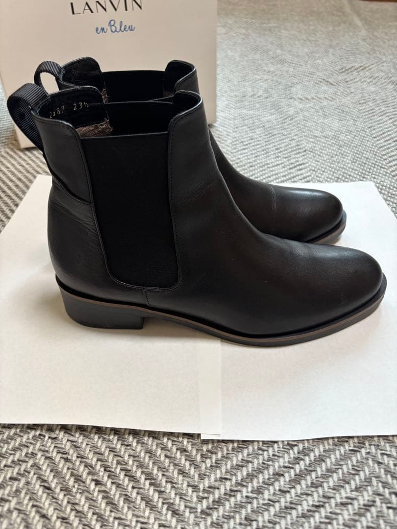 LANVIN en Bleu ブラック サイドゴアブーツ