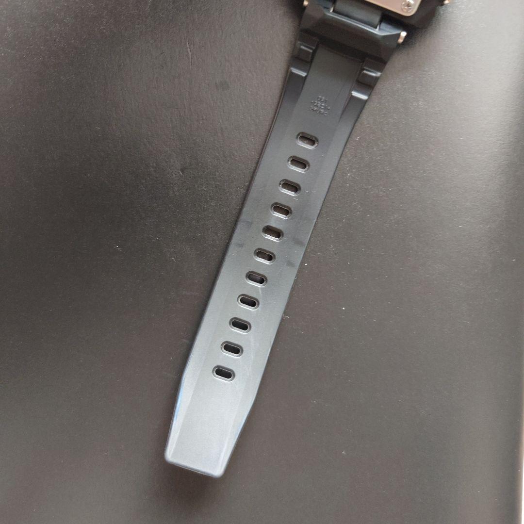 パクチー　美品　CASIO G-SHOCK GST-W100G