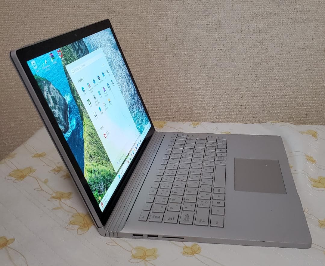(ゲーミング 美品) Surface Book 2 i7/16GB/1TB