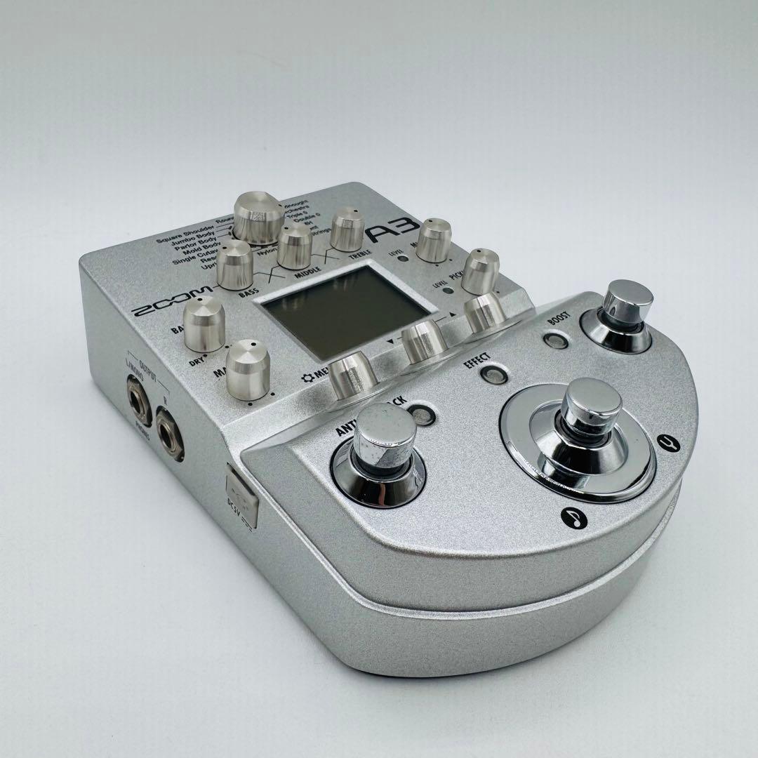【美品】Zoom A3 ギターエフェクター アコースティック マルチエフェクター
