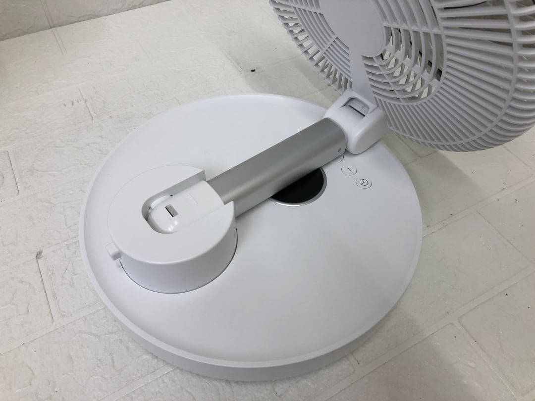 サクセスアジア 折りたためるコードレスDC扇風機 CYS-F12G(W)