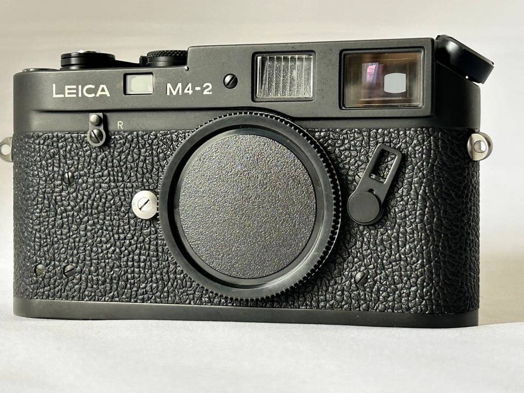 チャップマン様ご予約品　LEICA M4-2 ボディ元箱　取り扱い説明書一式付き