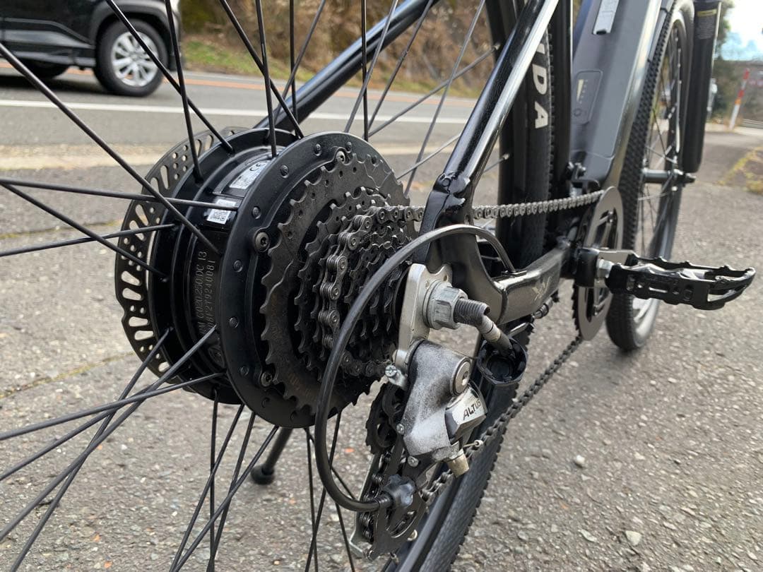 【動作確認済】送料無料電動アシスト自転車 36V7.4Ah 8速 27.5