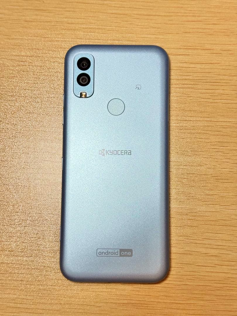 KYOCERA android one S9 ライトブルー