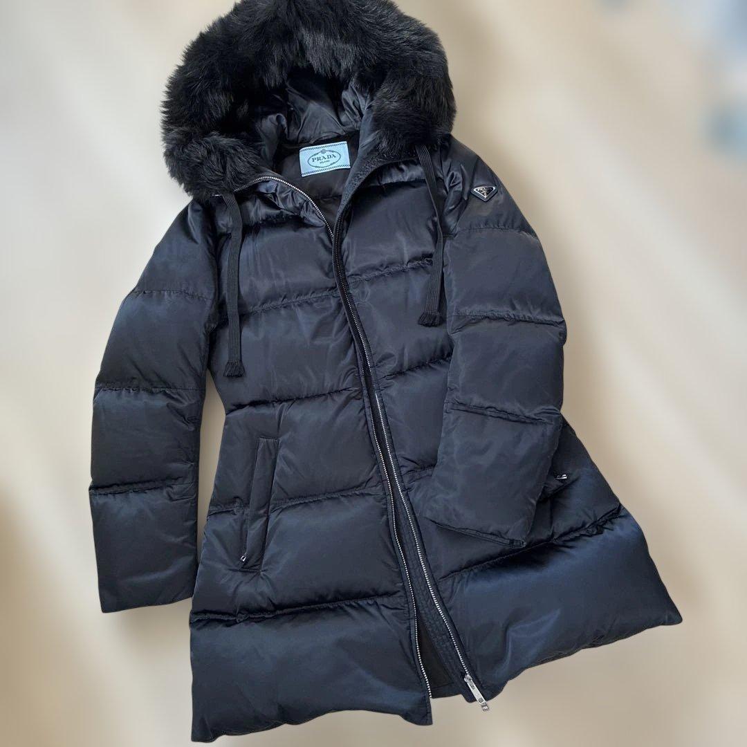 プラダ　ダウン　コート　29P117 正規品　フード　岡部あゆみ　濃紺　ファー