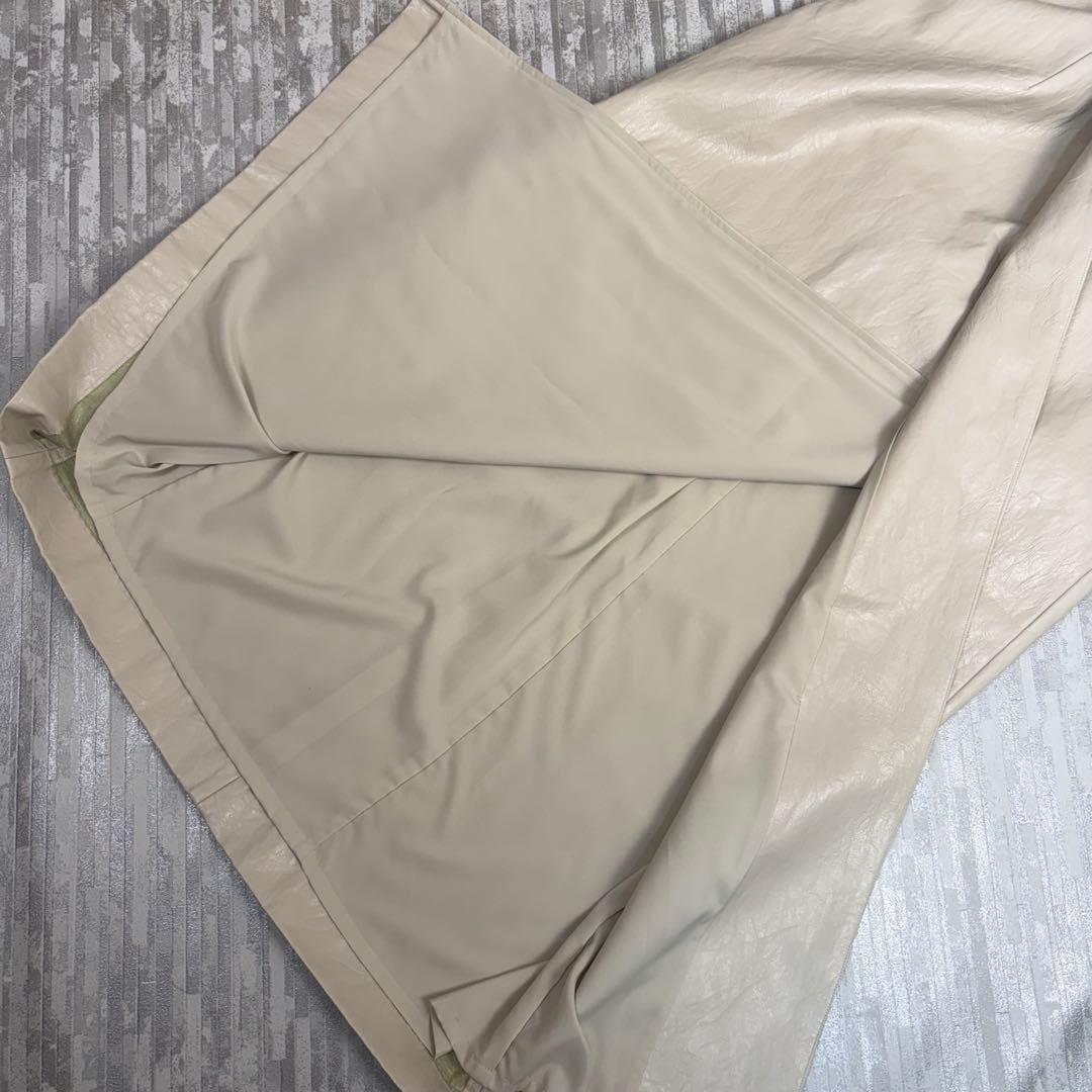 【新品未使用】ETRE TOKYO　フェイクレザーラップスカート　Mサイズ