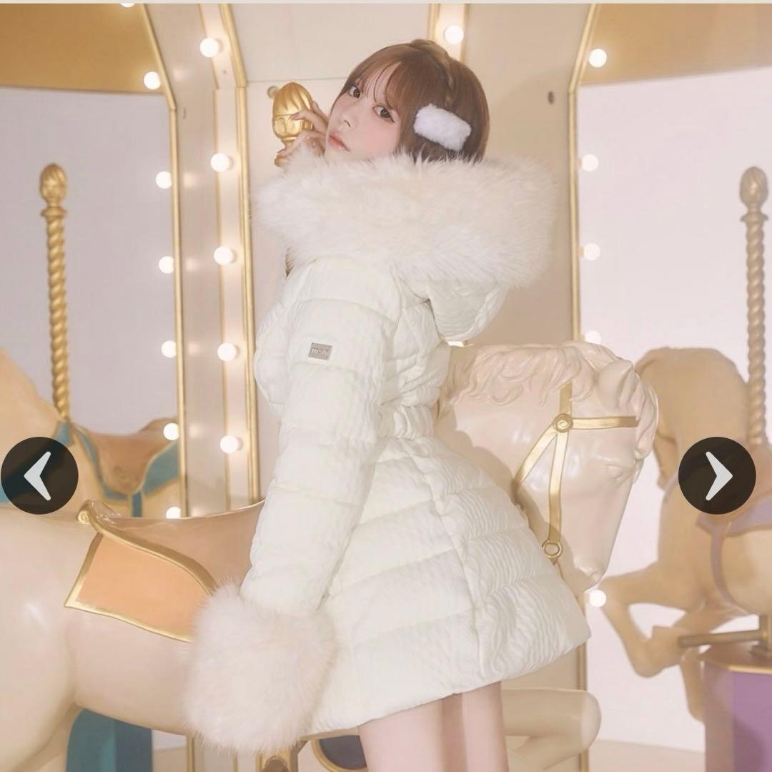 ミシェルマカロン ケーブル柄ベルト付きダウンコート ダウンコート フリーサイズ