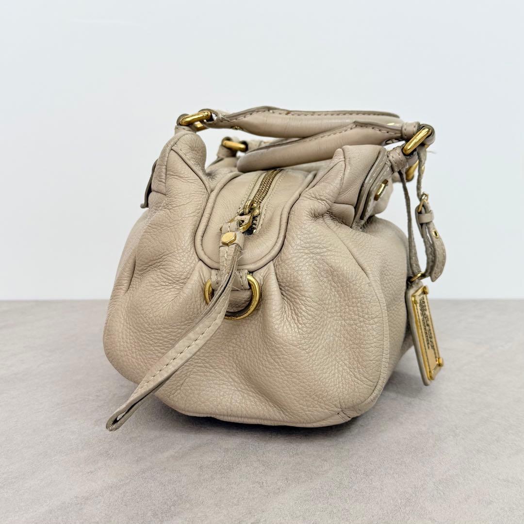バッグ Marc by Marc Jacobs Classic Q Beige