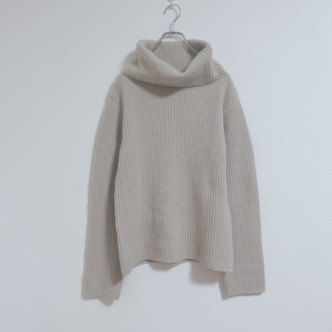 フォクシー　ニット　セーター　カシミヤ100　タートルネック　ゆったり　Ｍ