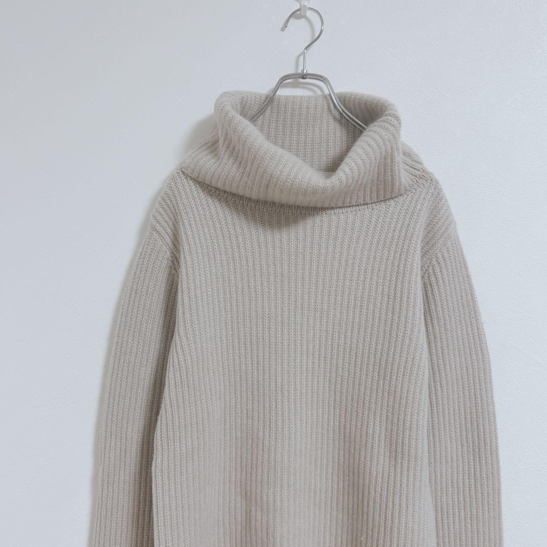 フォクシー　ニット　セーター　カシミヤ100　タートルネック　ゆったり　Ｍ