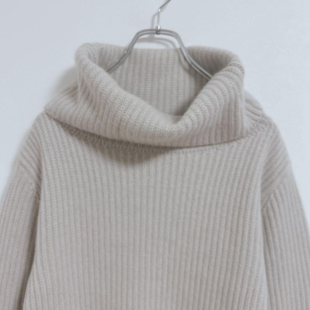フォクシー　ニット　セーター　カシミヤ100　タートルネック　ゆったり　Ｍ