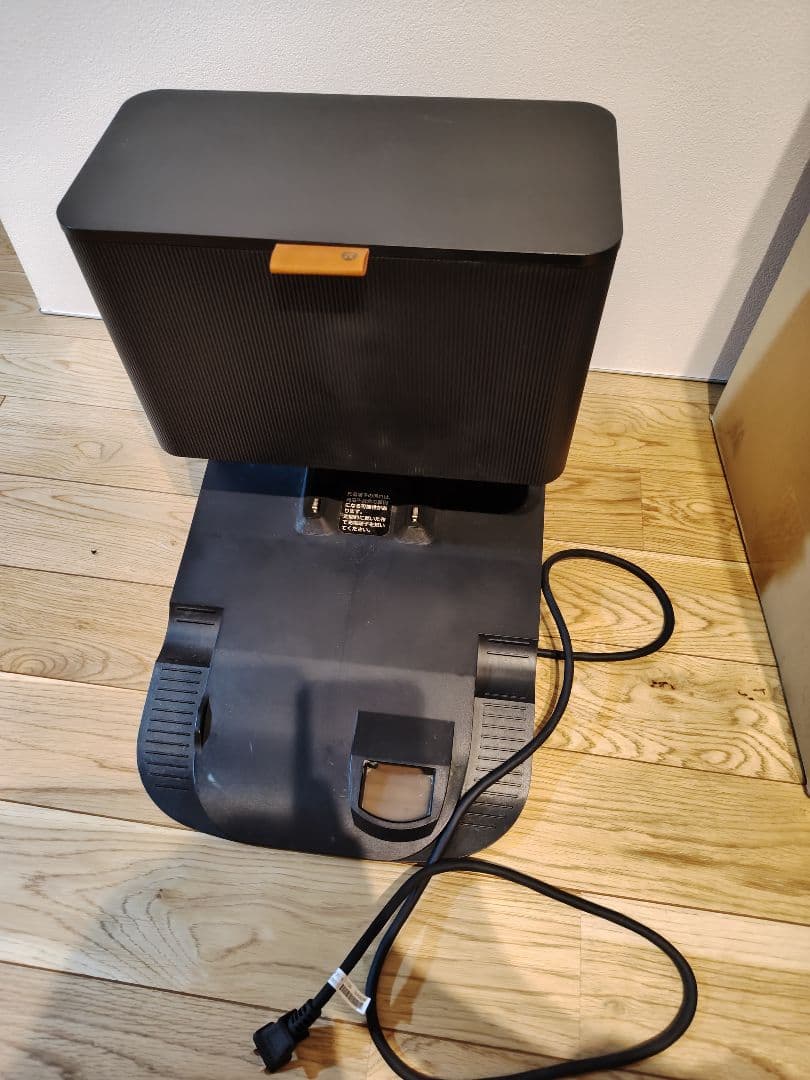 最終値下　おまけ付き　ルンバコンボ　j7+　ホームベースのみ　アイロボット