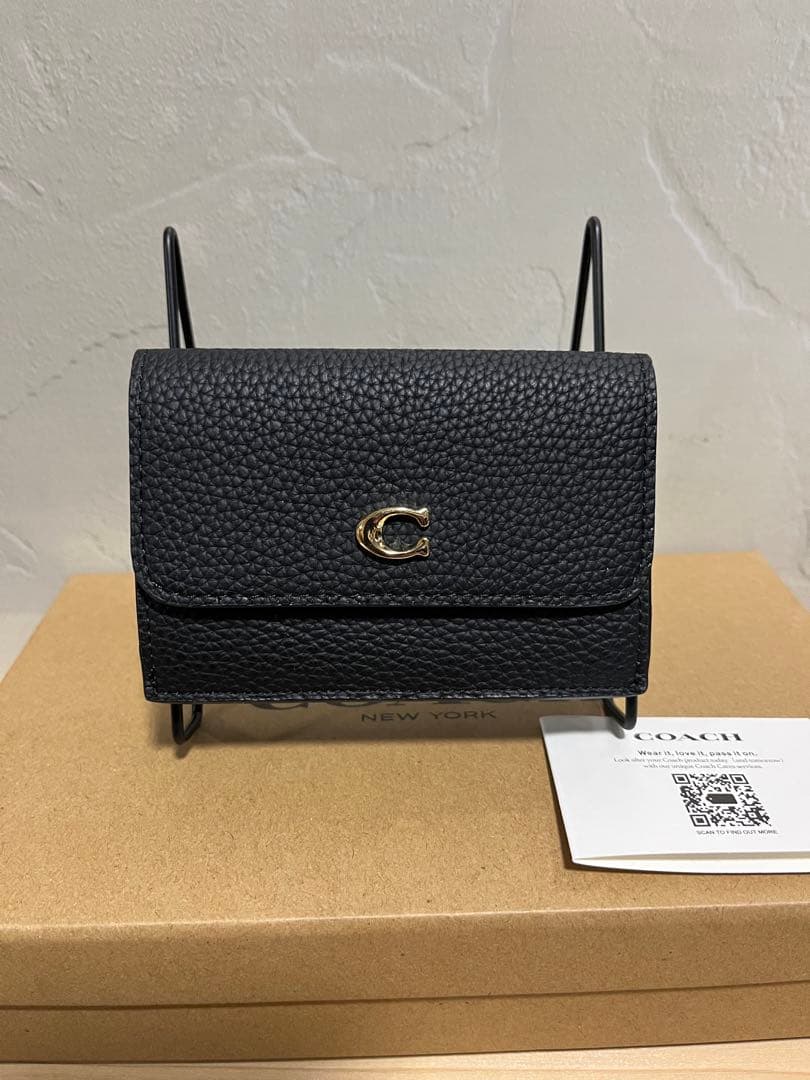✨️新品未使用✨️COACH ブラック 三つ折り財布