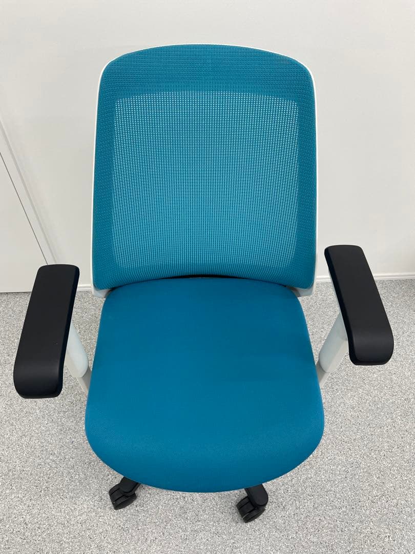 デスク・チェア・キャビネットセット ホワイト　ストロングブルー系