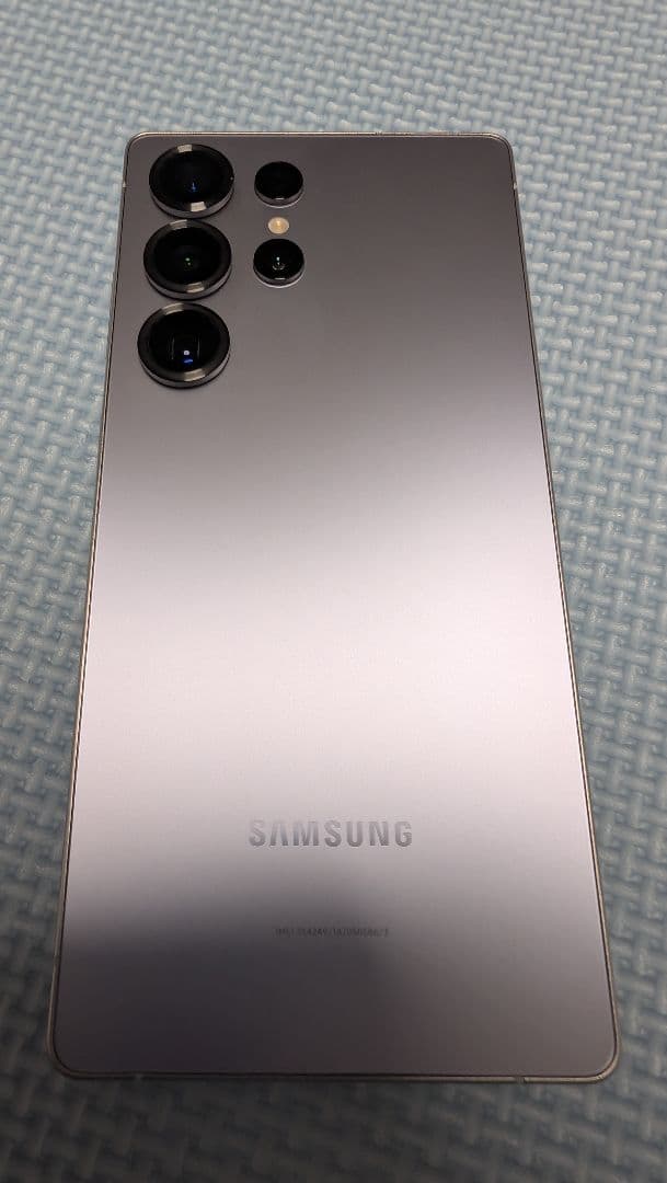 国内版 Samsung Galaxy S25 Ultra 256GB ケース付