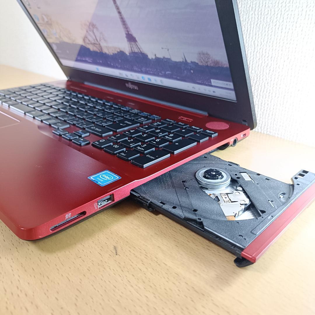 ノートパソコン Windows11 SSD 256GB Webカメラ 富士通 赤
