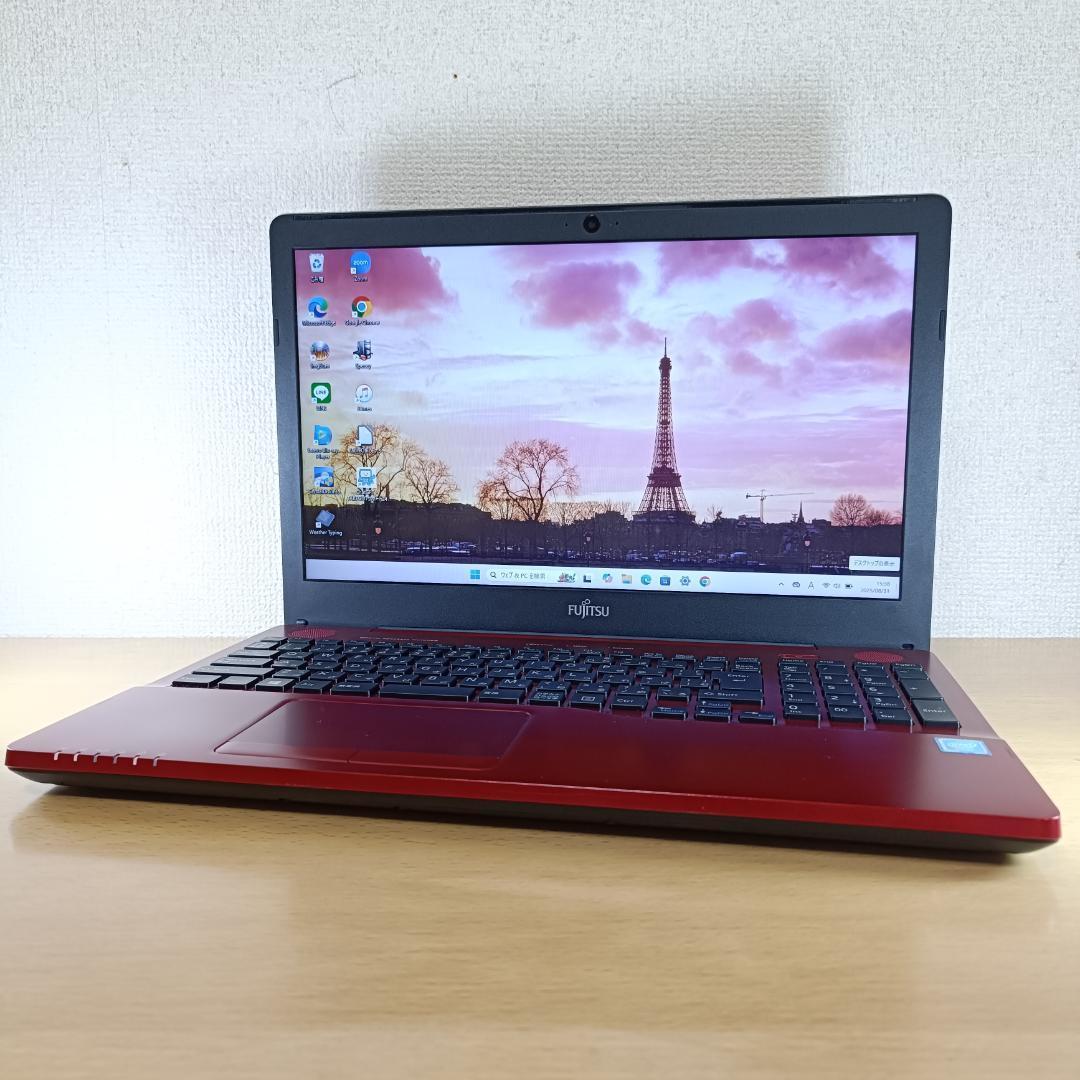 ノートパソコン Windows11 SSD 256GB Webカメラ 富士通 赤