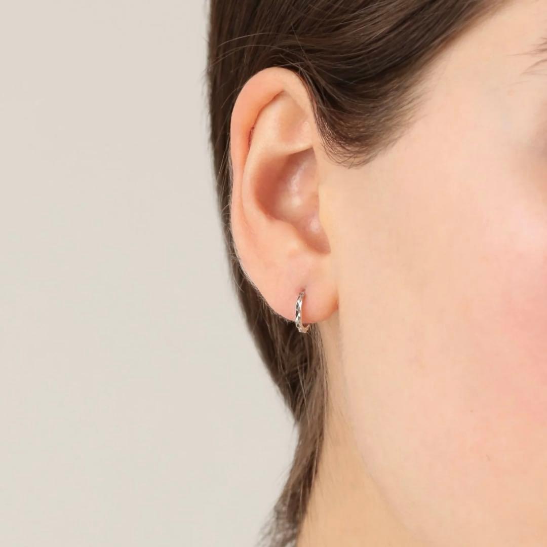 新品 K18 フープ ホワイトゴールド 18金ピアス 刻印あり日本製 ペア ♡⑤