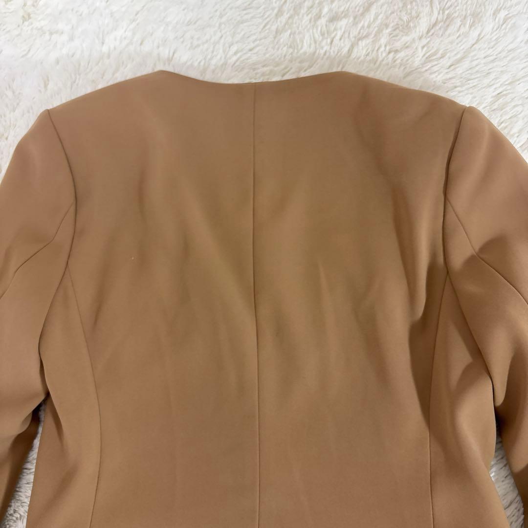 美品　プラステ　ノーカラー　セットアップXS　ベージュ　ポリエステル　ベルト