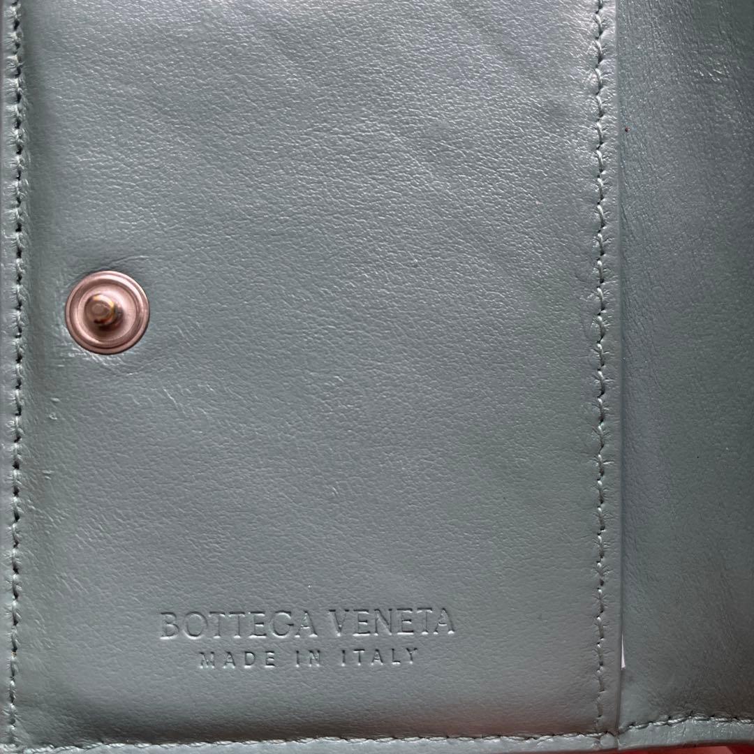【ボッティガ】３つ折り財布　箱あり　保存袋あり