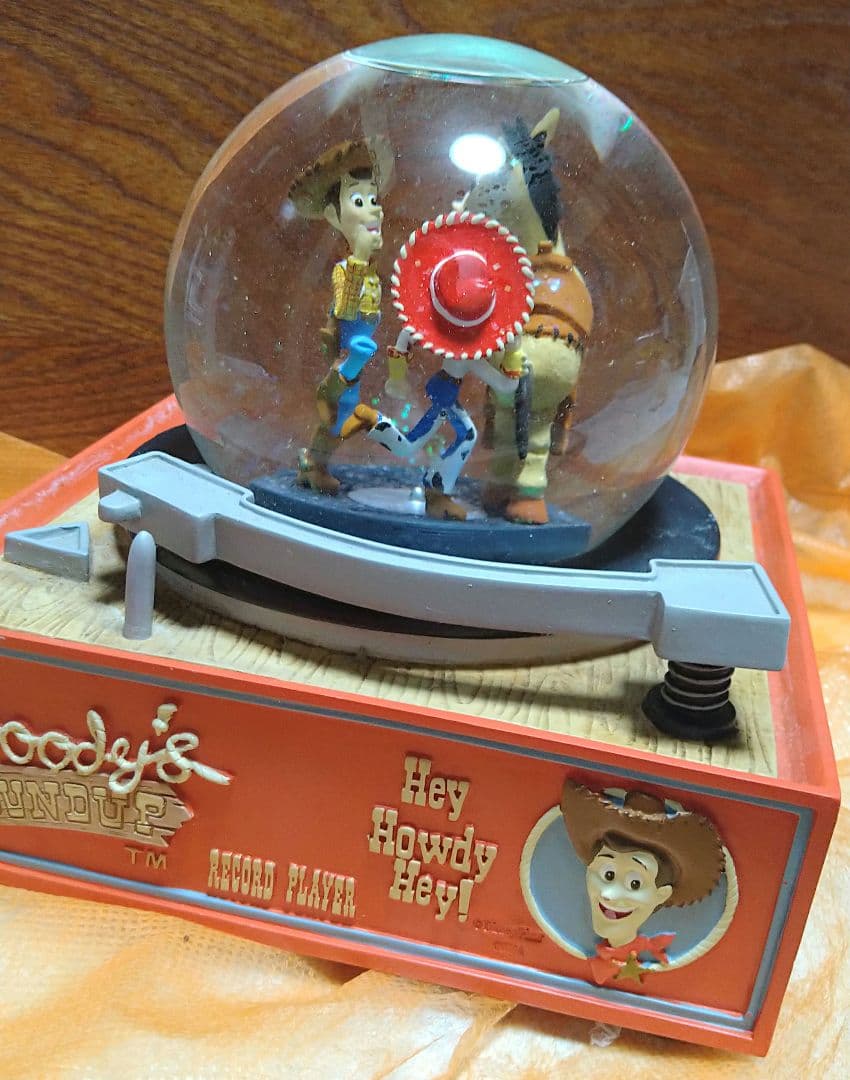 トイ・ストーリー ☆スノーグローブ☆Disney☆ＰＩＸＡＲ