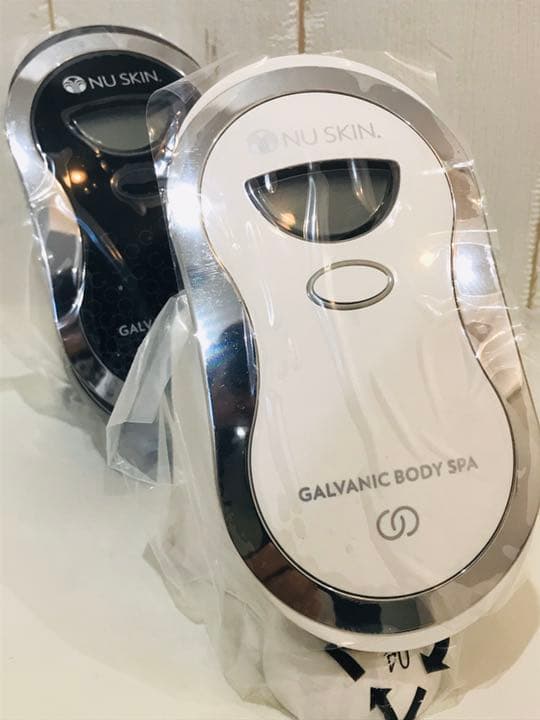 【旧モデルにつき割引歓迎】新品 genLOC®︎ ボディスパ / ホワイト 1台