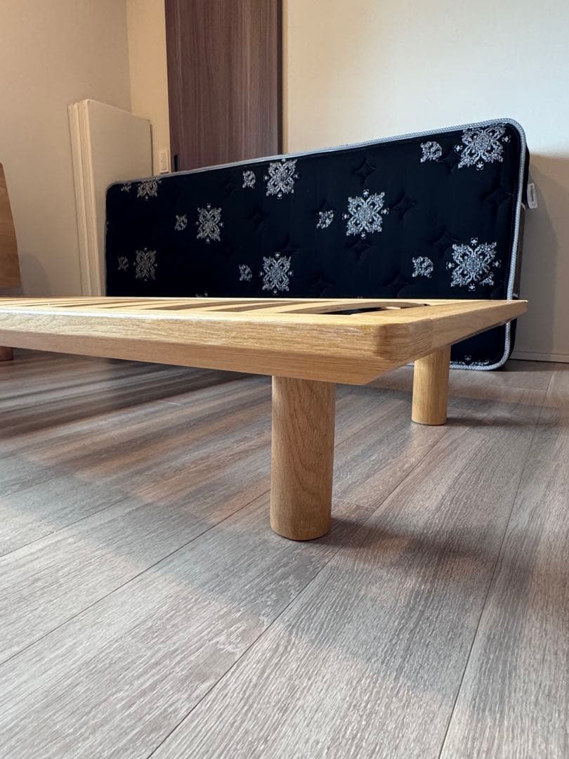 無印良品 木製ベッドフレーム オーク材　スモール１台　たのメル便