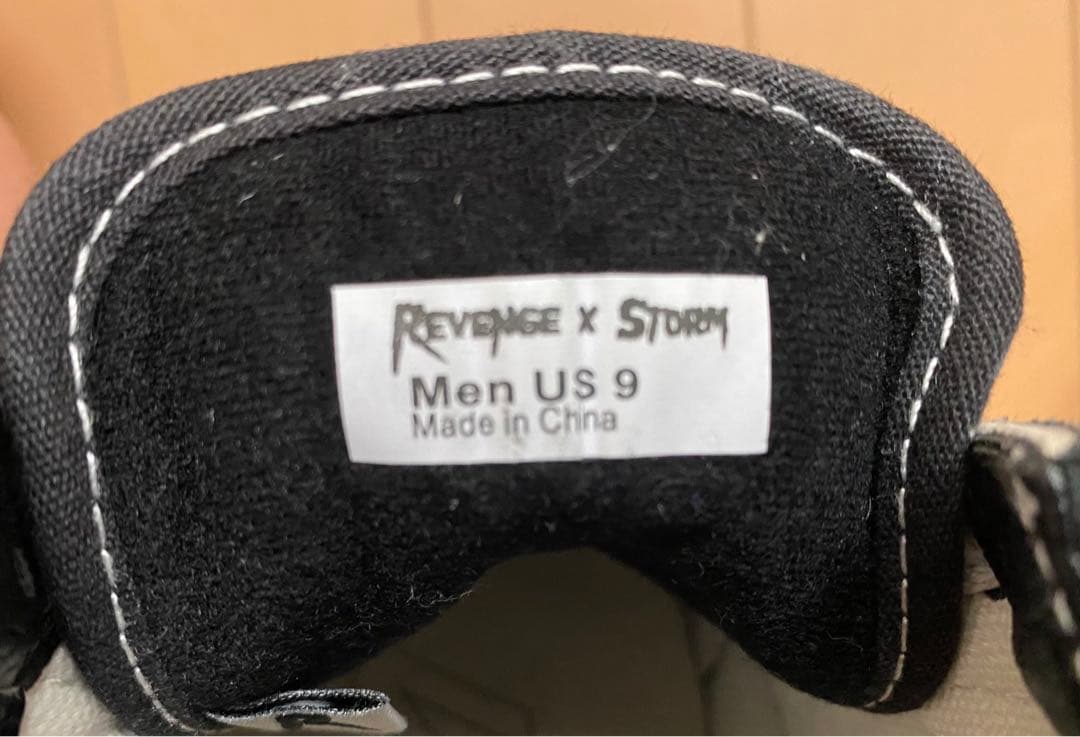 リベンジストーム REVENGE×STORM スニーカー 黒 白　27㎝