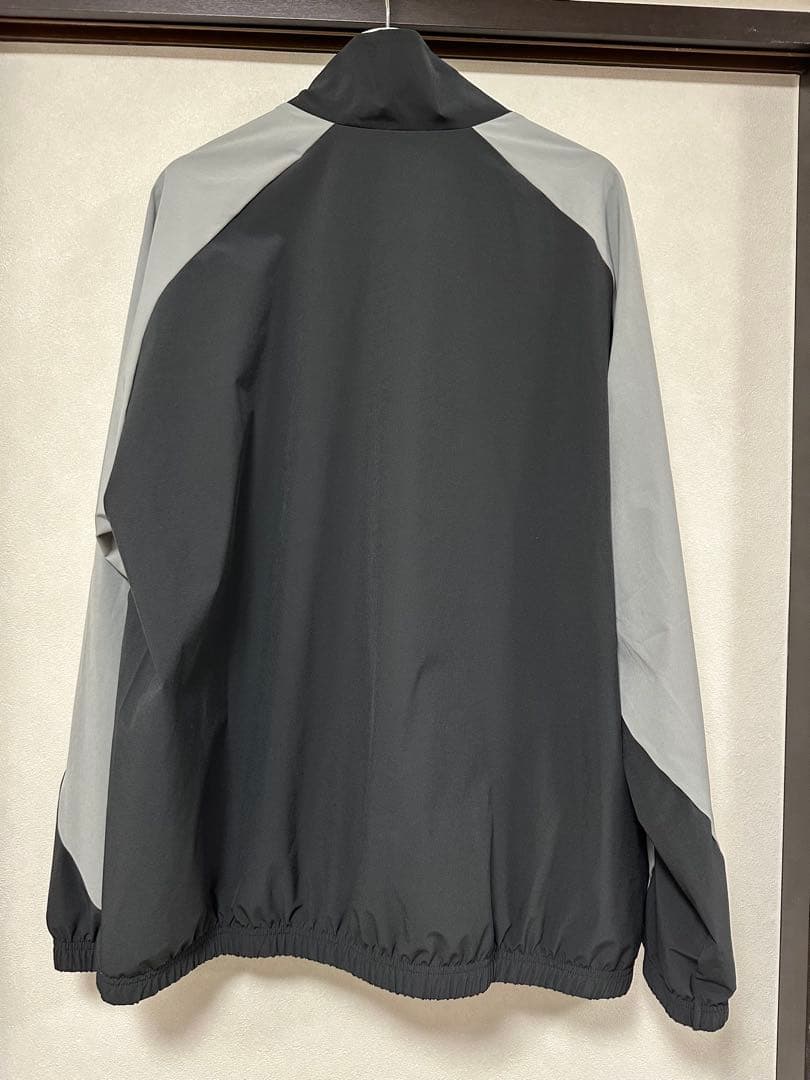 ※どら猫様 New Balance ナイロンジャケット XLサイズ