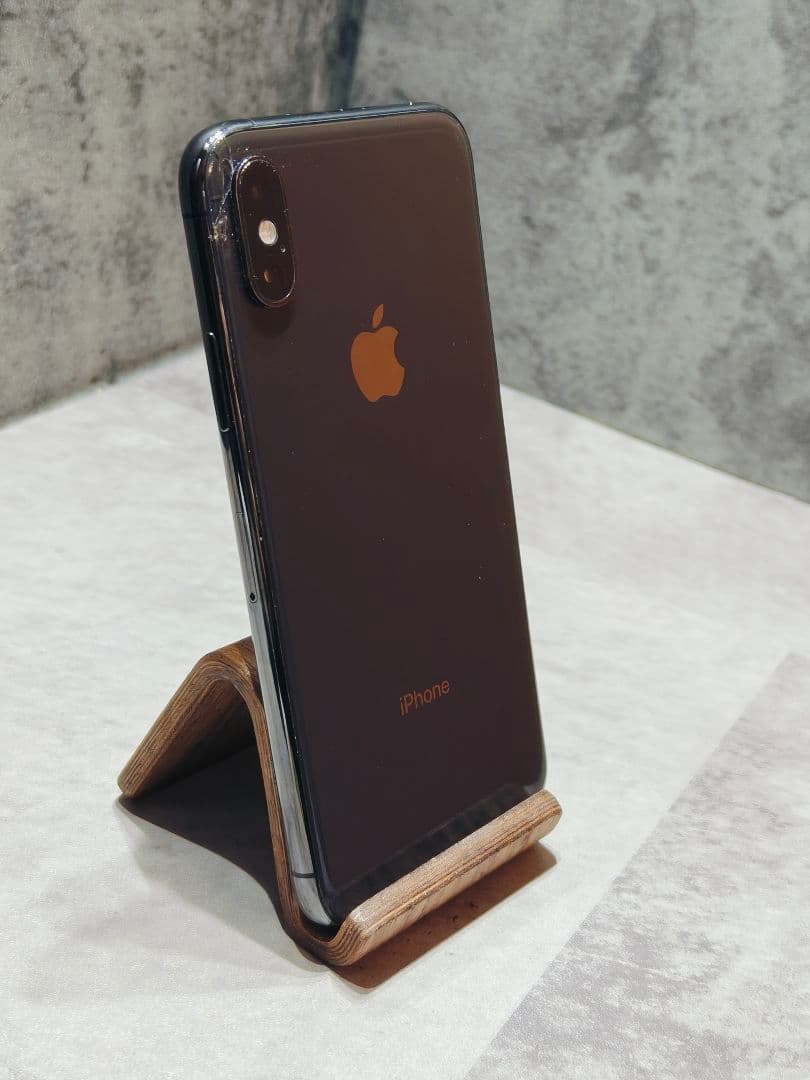 iPhone XS 256GB SIMフリー スマホ