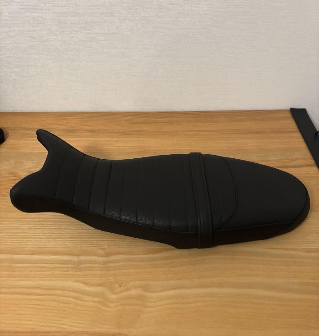 Rninet 純正シート　ブラック　美品