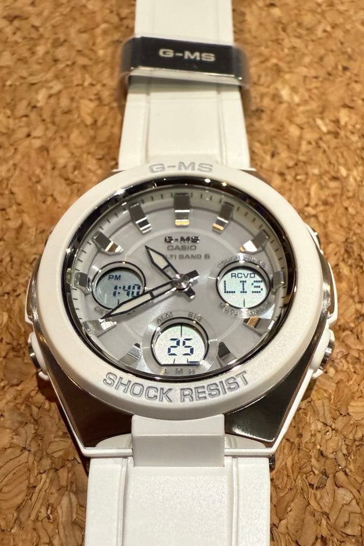 CASIO　BABY-G　 MSG-W100-7AJF　レディースウォッチ 美品