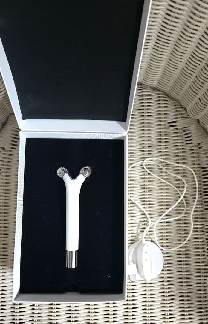 YA-MAN ウェイビー ミニ　WAVY mini　ホワイト