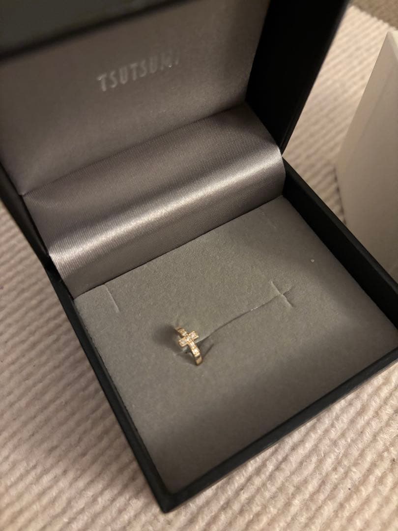 . K10イエローゴールドダイヤモンドフープピアス（片耳）