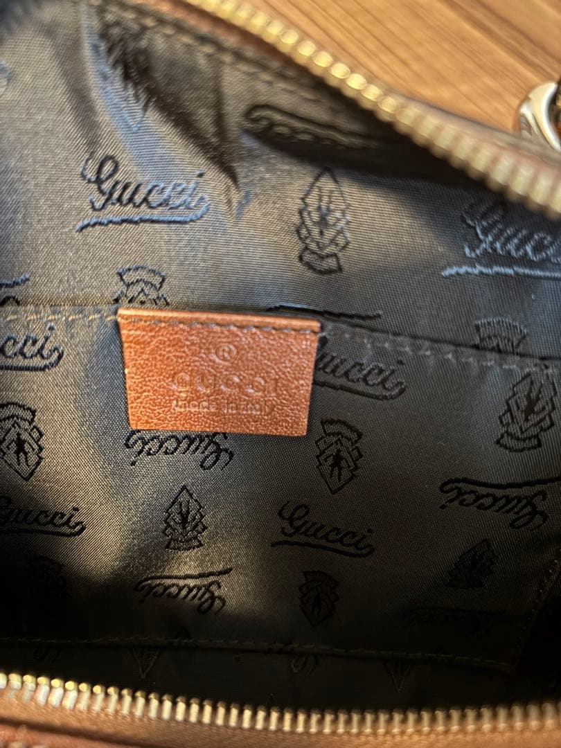 松木ホロみ　グッチ　GUCCI ミニボストンバッグ　ピンク　バッグ　リボン