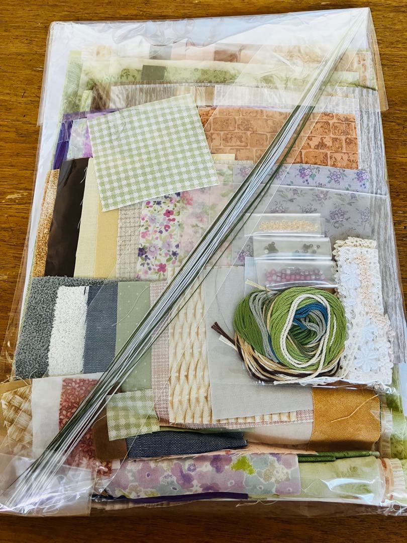 片山あゆ子先生キット 《ハーブガーデンにようこそ》タペストリーキット