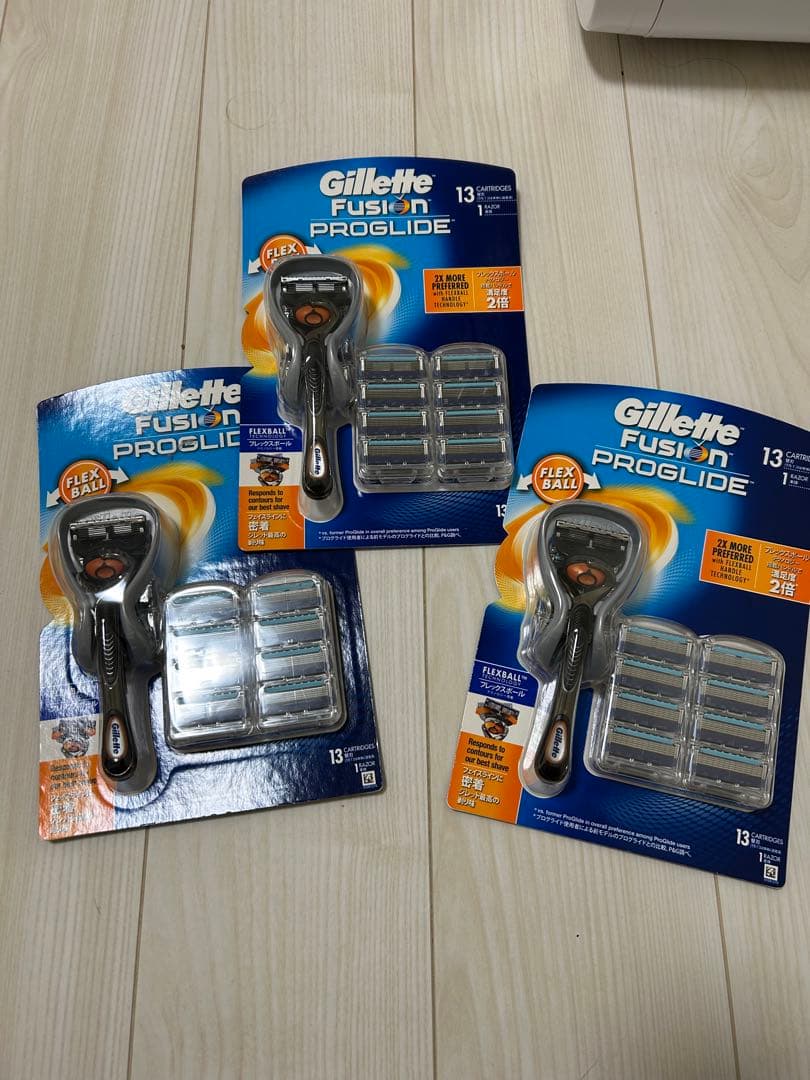 Gillette Fusion ProGlide 13カートリッジ付き剃刀✖️3