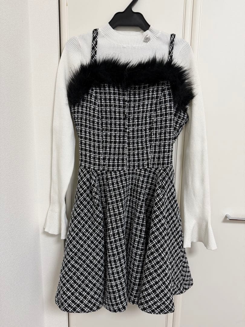 【値下げ中】ミシェルマカロン フェザーツイードニットセットワンピース