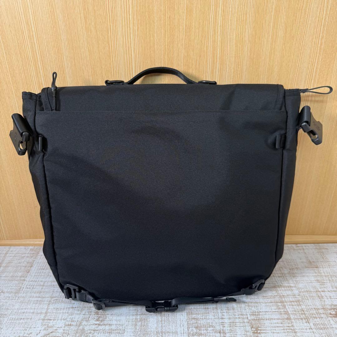 WHITEAGEホワイタージュMOD.NAVYMessenger バッグ