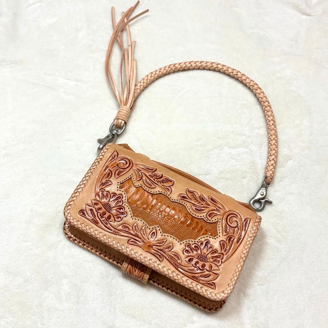 良品✨インディアン カービング ライダースウォレット 長財布 コンチョ