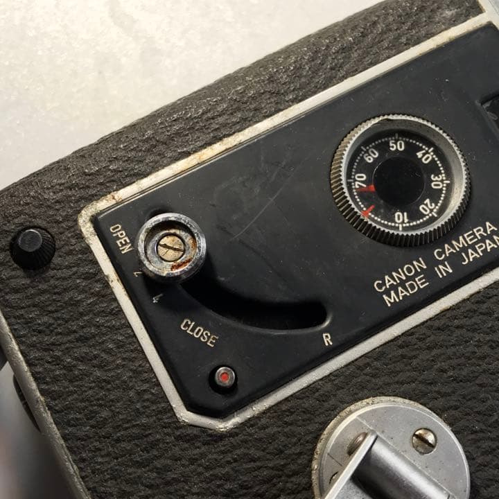 Canon cinezoom512 ダブルエイトフィルム用のシネカメラ