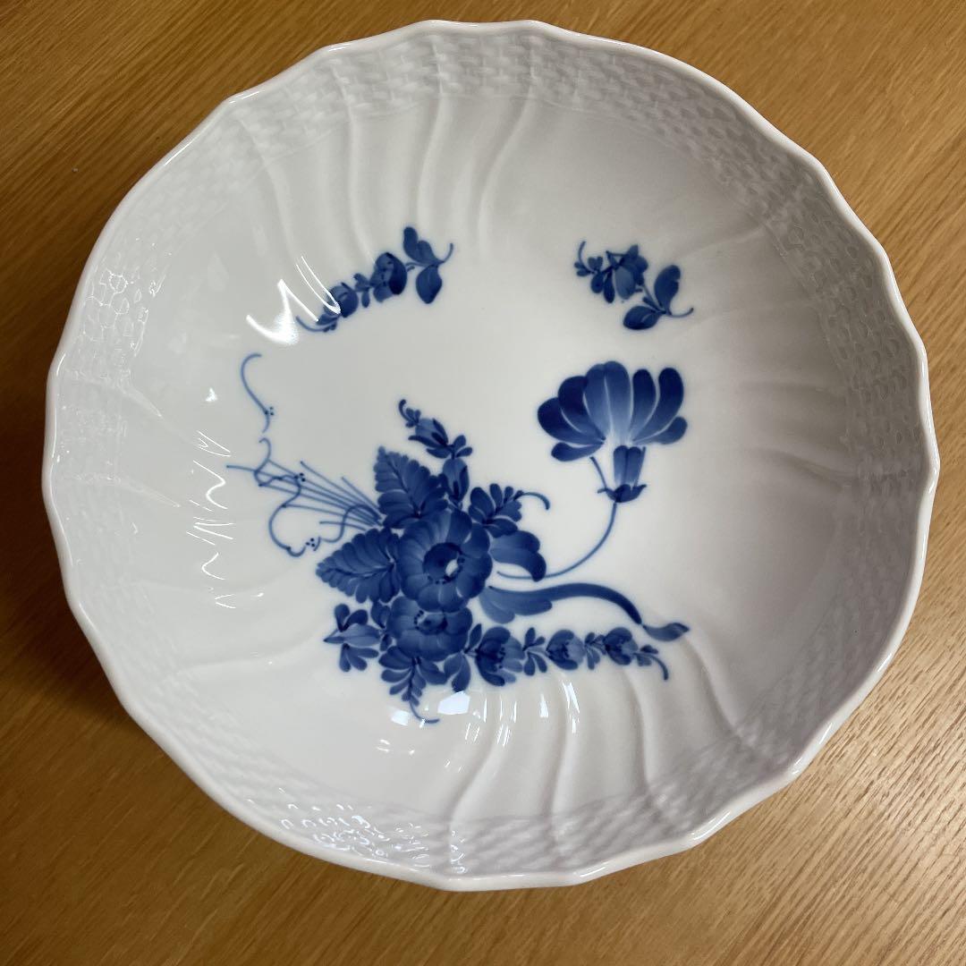 ロイヤルコペンハーゲン　コンポート皿　ブルーフラワー　カーブ