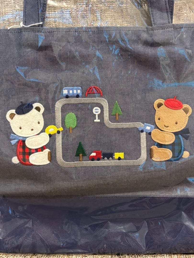 【完売品!!】新品未使用✨ファミリア　デニムトートバッグ　ラッピング袋付き